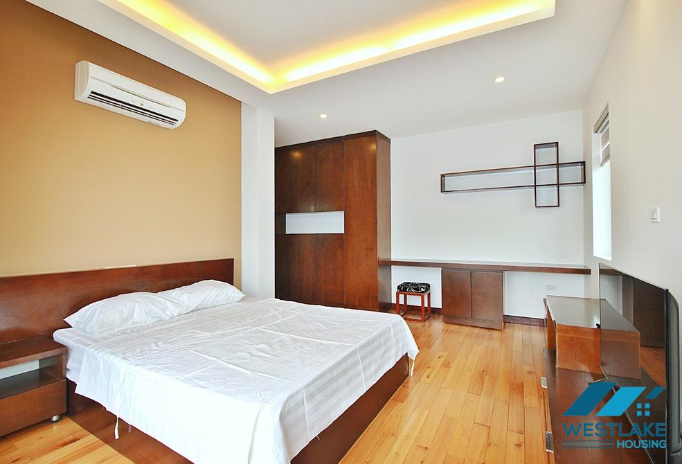 A spacious 2 beds apartment with huge balcony for rent in Au Co st, Tay Ho