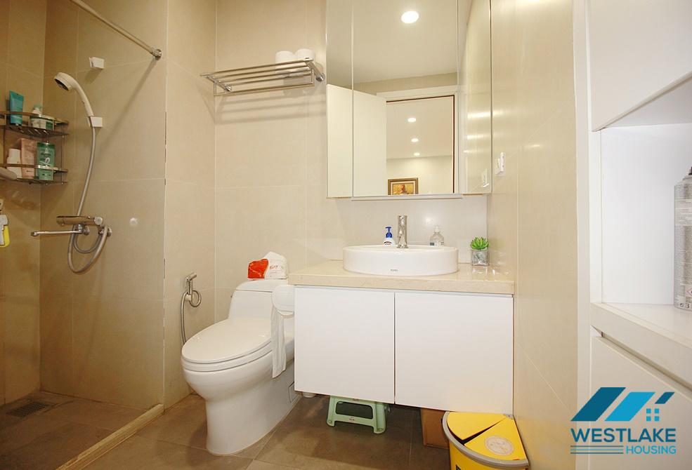 Elevator house for rent in near Ha Noi Club, Tay Ho District