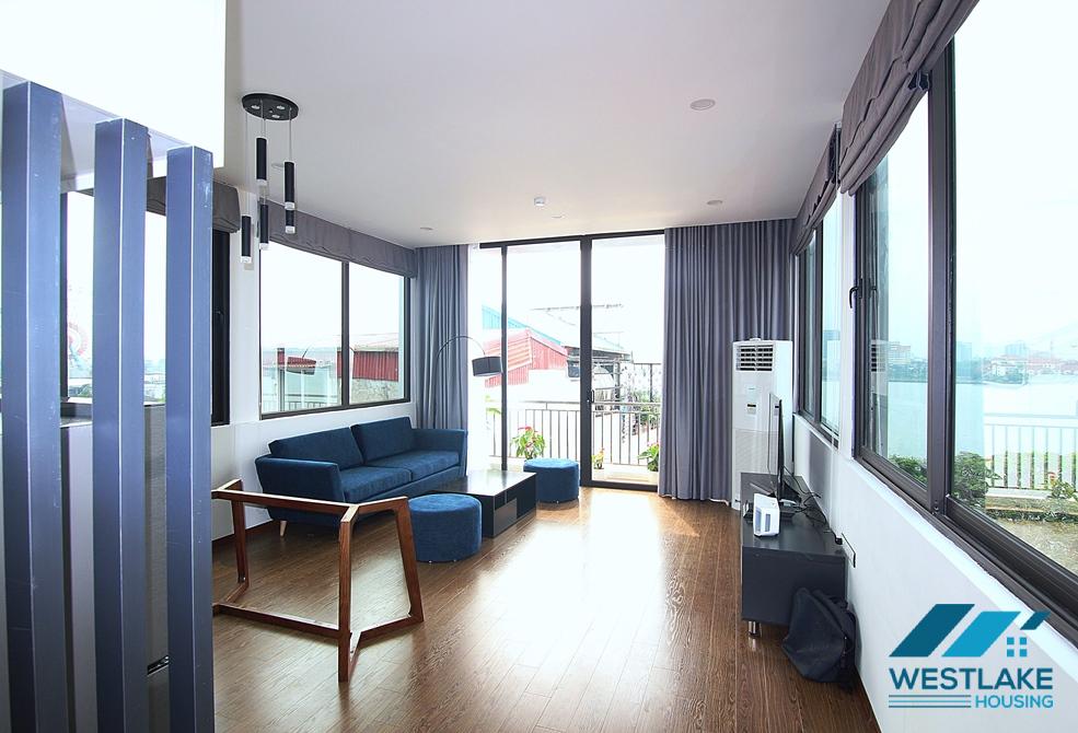 A bright and cute 1 bedroom apartment for rent near the West Lake Side