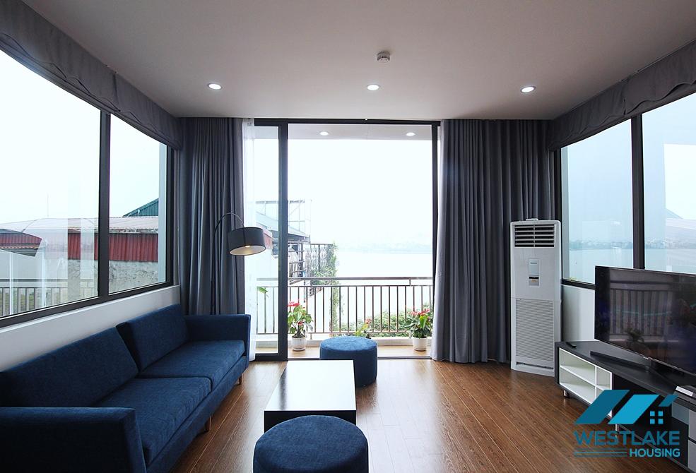  A bright and cute 1 bedroom apartment for rent near the West Lake Side