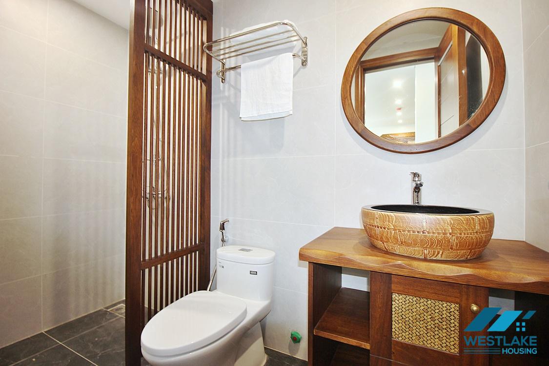 A brand new 2 bedroom apartment in Xuan Dieu, Tay Ho