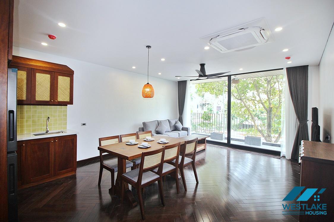 A brand new 2 bedroom apartment in Xuan Dieu, Tay Ho