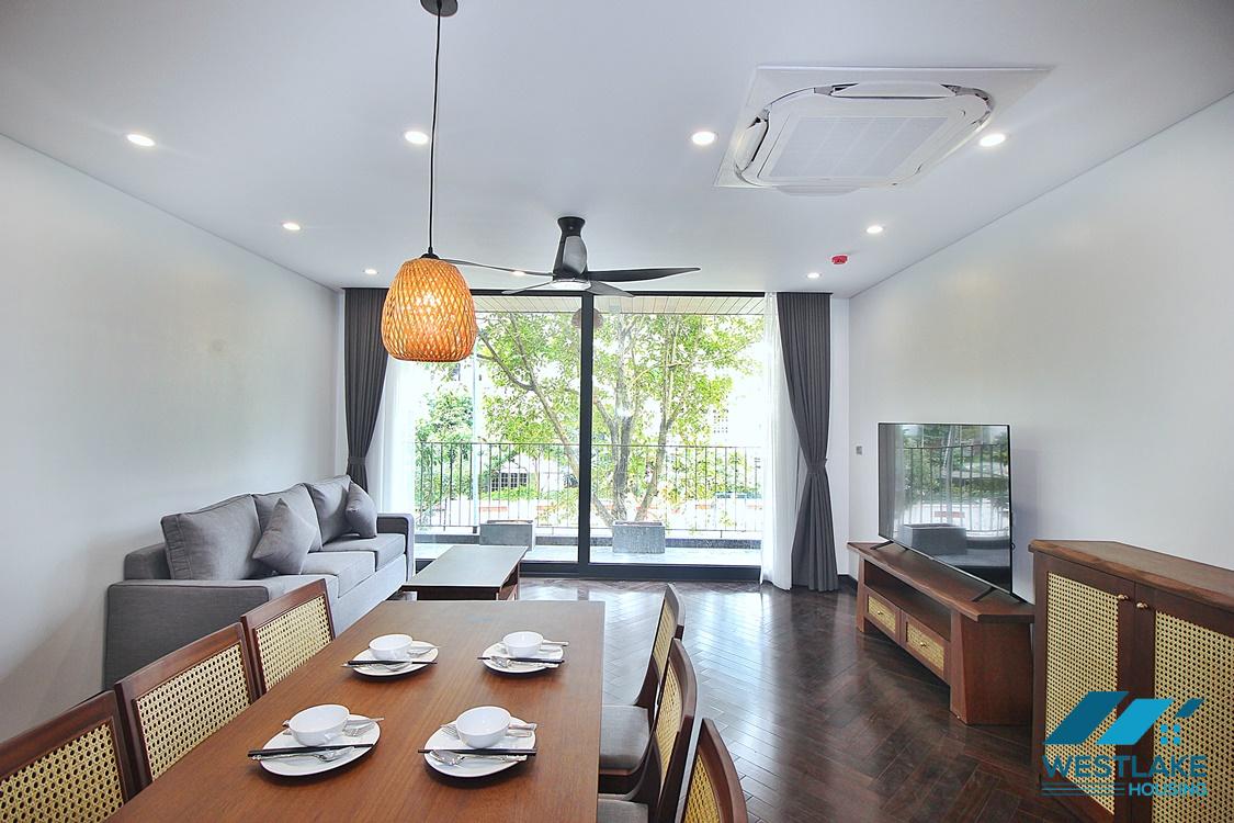 A brand new 2 bedroom apartment in Xuan Dieu, Tay Ho