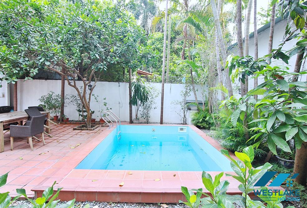 Swimming pool house with garden for rent in Dang Thai Mai st, Tay Ho