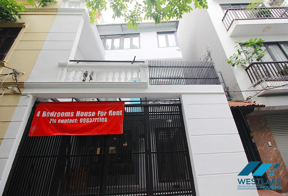 New house with natual light for rent in Tay Ho District 