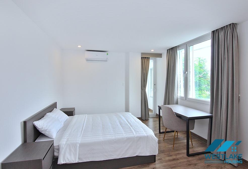 Lake view and bright 3 beds apartment for rent in 39/52 To Ngoc Van st, Tay Ho