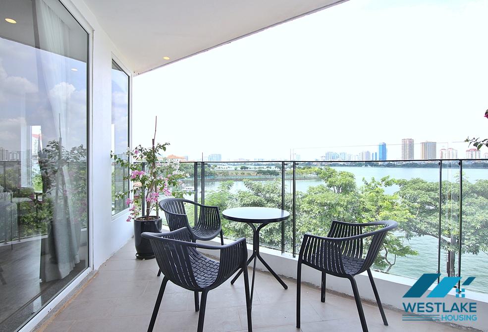 Lake view and bright 3 beds apartment for rent in 39/52 To Ngoc Van st, Tay Ho