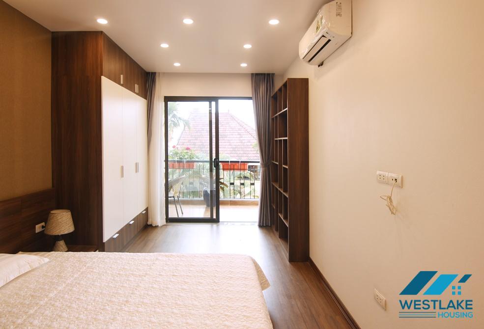 A good price 1 bedroom apartment in Dang thai mai, Tay ho