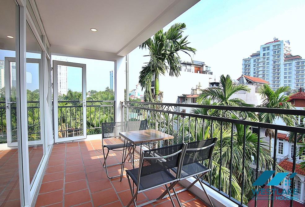 High floor (5th floor) apartment with big balcony for rent in alley 12/2/5 Dang Thai Mai st, Tay Ho