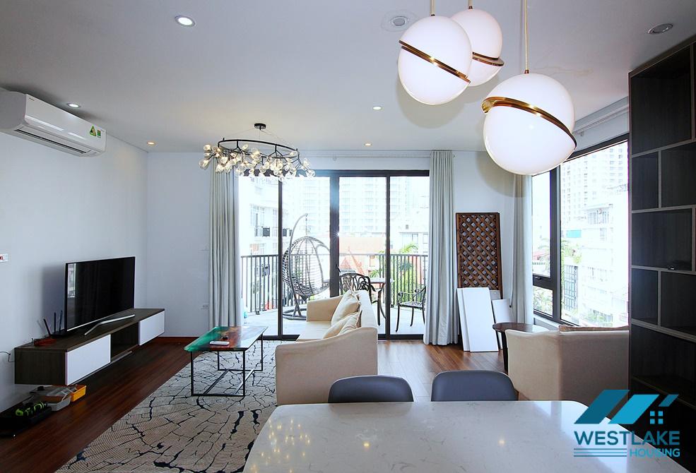 Beautiful and bright 2beds apartment for rent in the heart of Tay Ho district, Ha Noi