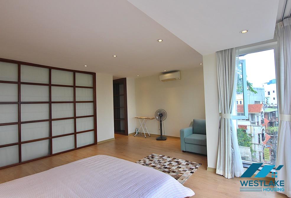 Modern 2 bedroom apartment for rent in To Ngoc Van, Tay Ho, Ha Noi