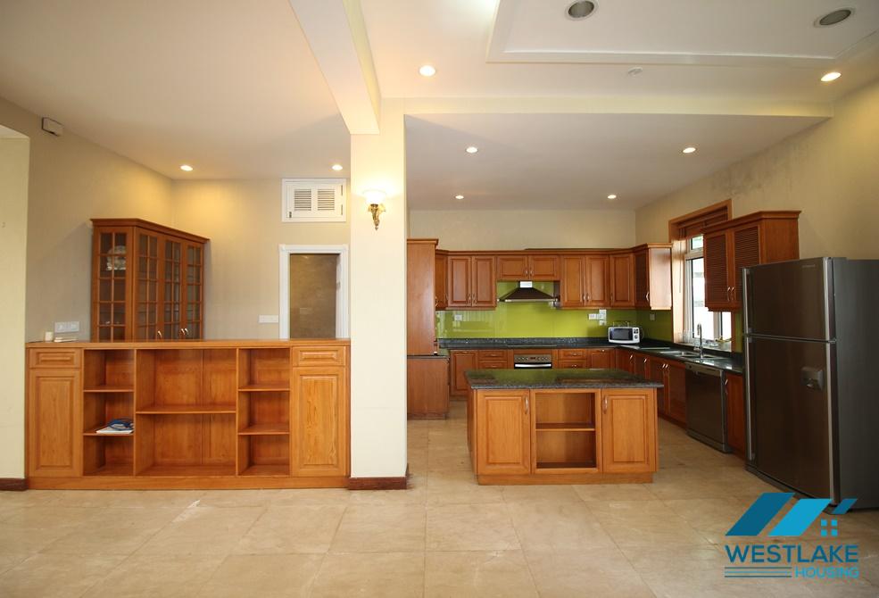 Huge villa for rent in Ciputra, Tay Ho, Ha Noi