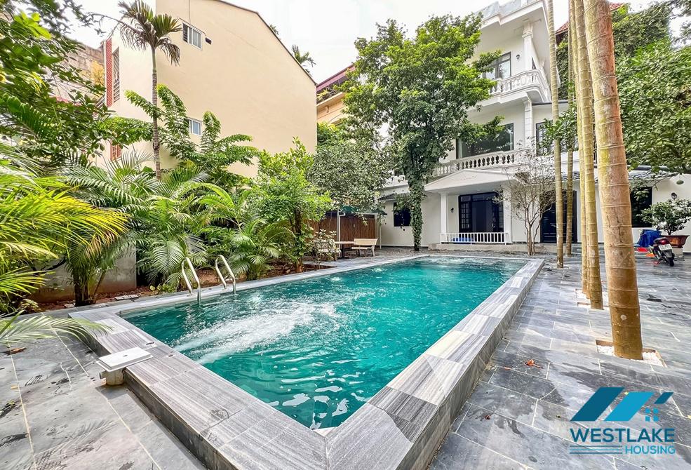 Renovated garden house with outdoor swimming pool for rent in Tay Ho, Ha Noi