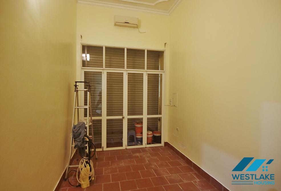 Unfurnished 4 beds house for rent in To Ngoc Van st, Tay Ho district, Ha Noi