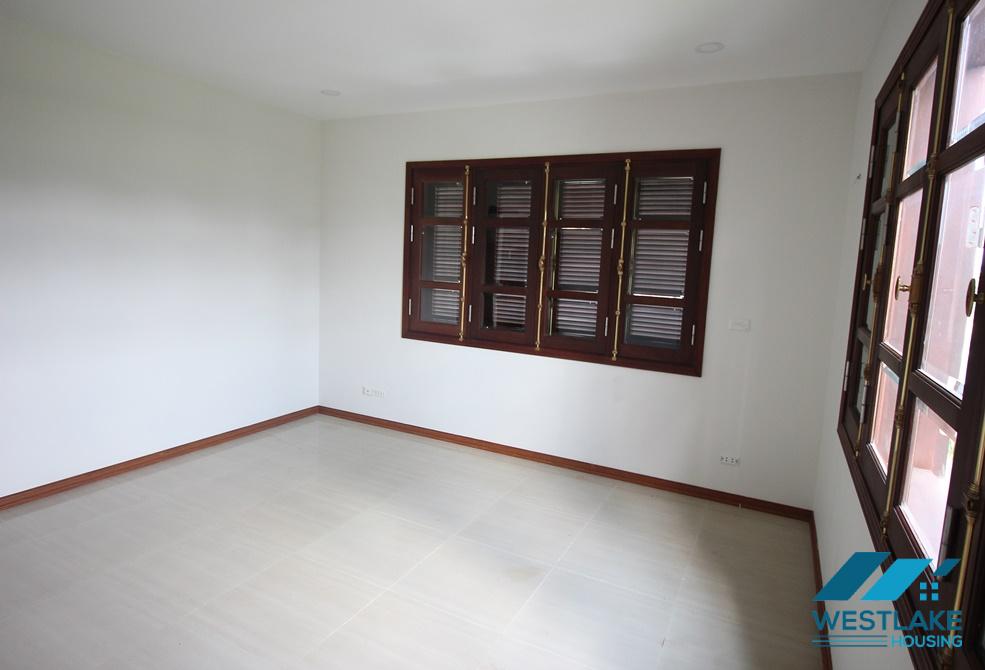 Garden house for rent in Ciputra, T block, Tay Ho, Ha Noi