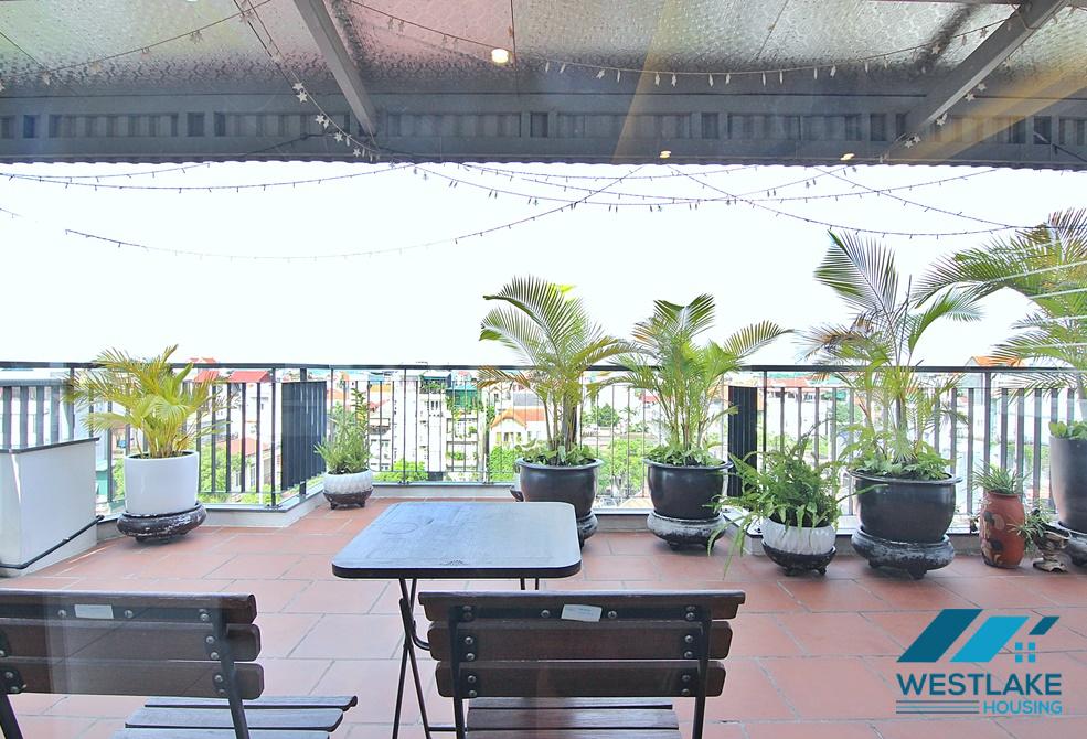 Top floor 1 bedroom apartment in Trinh cong son, Tay ho