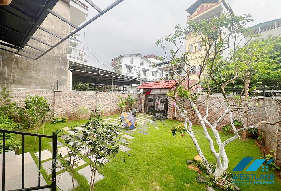 Garden house with one floor for rent in Ngoc Thuy st, Long Bien