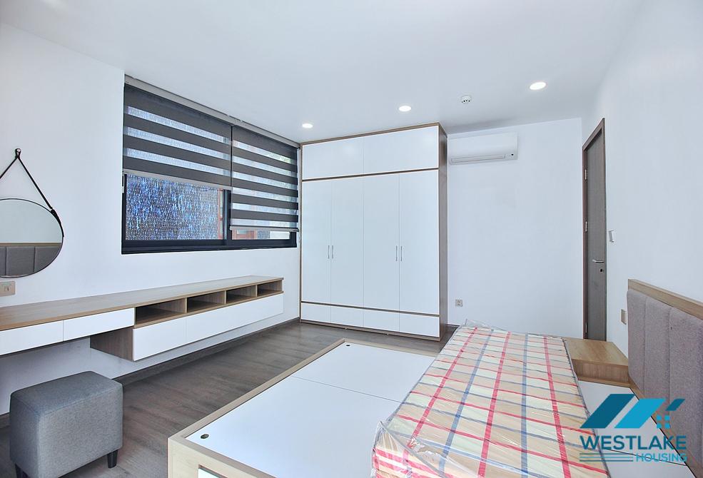 Lake view and brand new 2 beds apartment for rent in Nguyen Dinh Thi st, Tay Ho