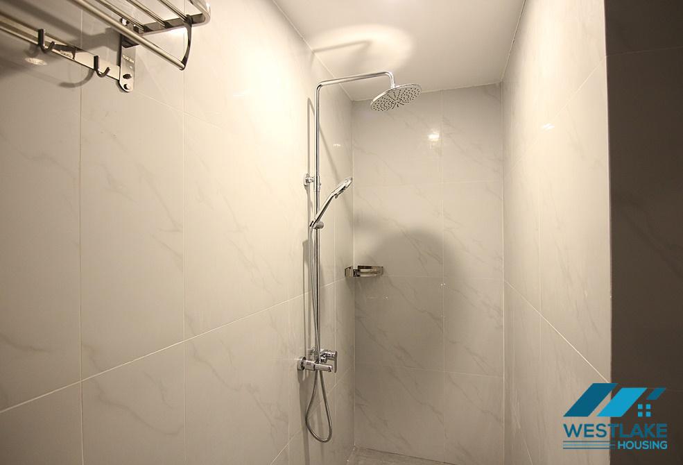 Brightly and lovely 2 bedroom apartment in Trinh cong son , Tay ho