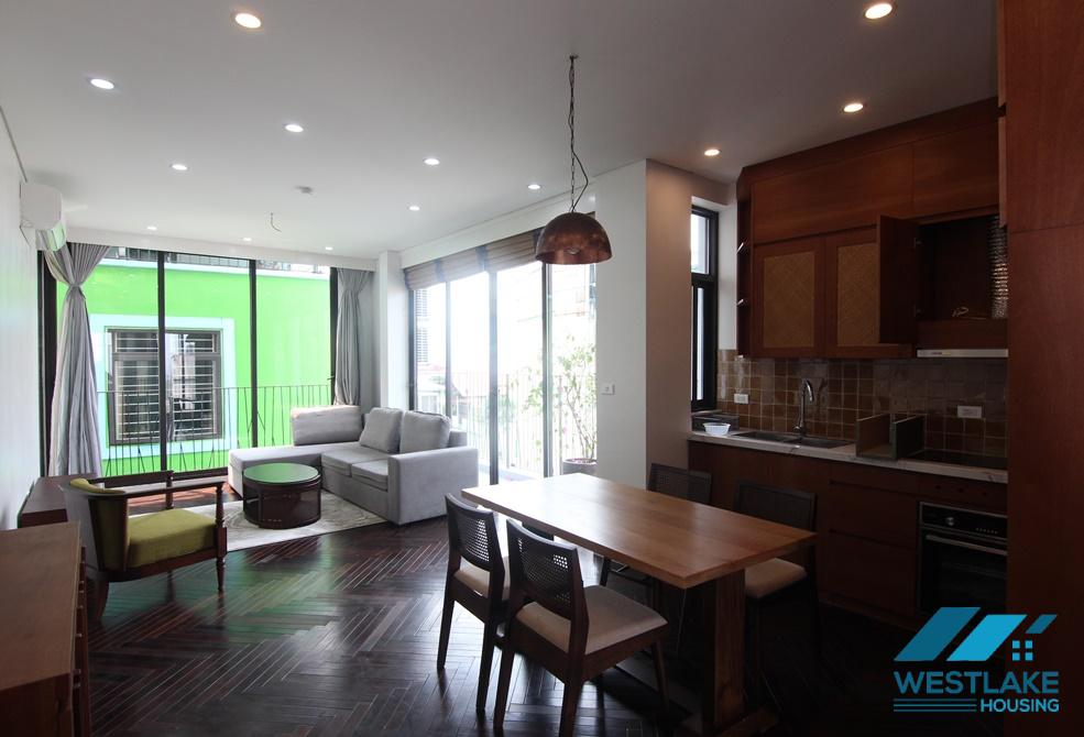 Bright one new apartment with nice furnitures in Tay ho, Ha noi