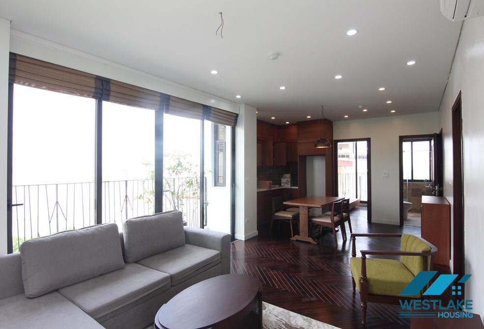 Bright one new apartment with nice furnitures in Tay ho, Ha noi