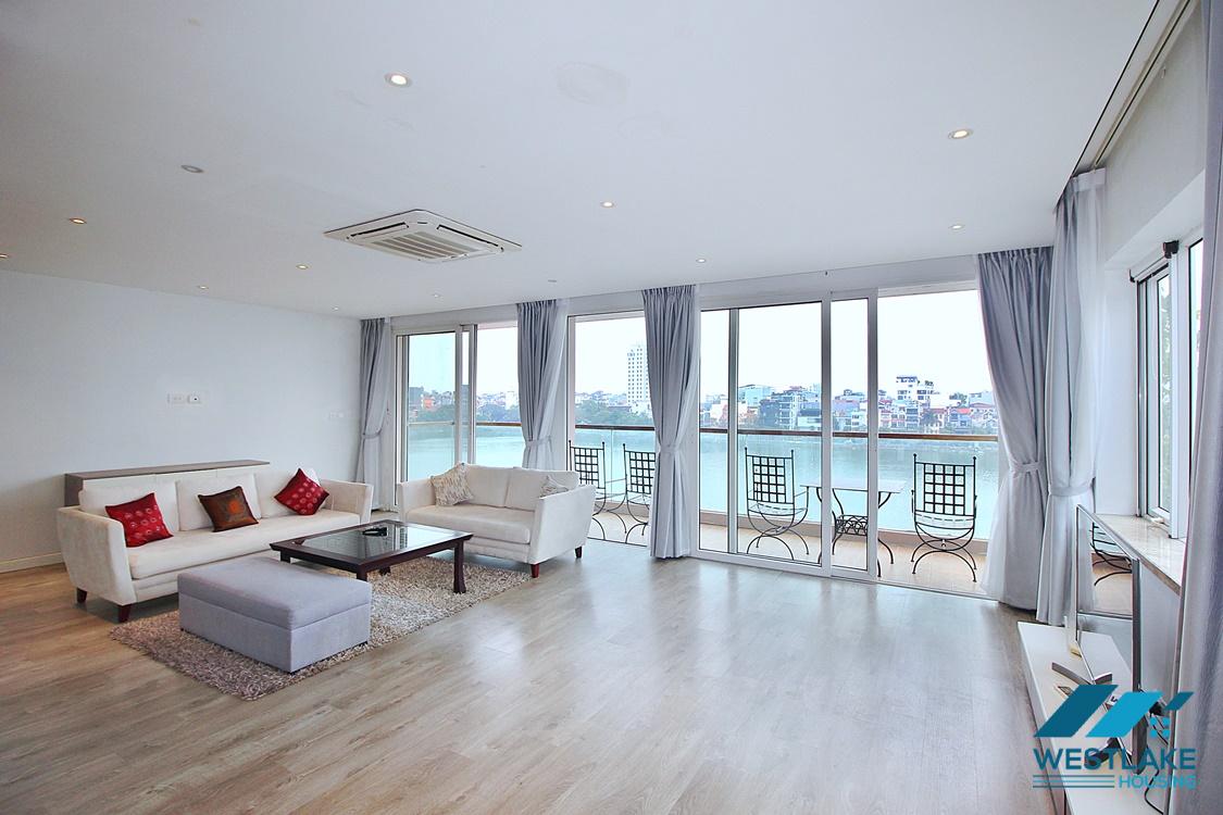 Modern serviced apartment with lake view for rent in Quang An Street, Tay Ho, Ha Noi