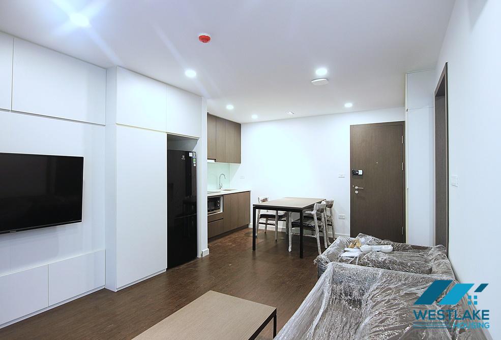 A modern 1 bedroom apartment in To ngoc van, Tay ho