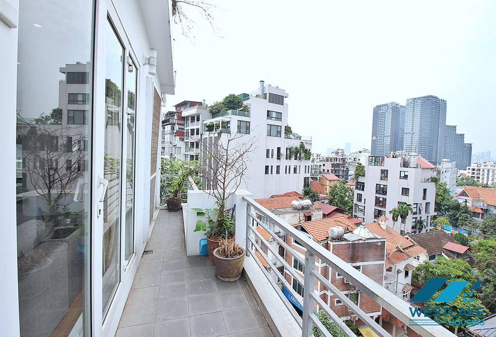 Nice apartment 2beds for rent near West lake, full furnished with large balcony