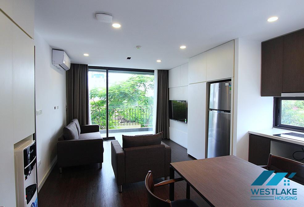 Bright and modern 1 bedroom apartment in To ngoc van, Tay ho