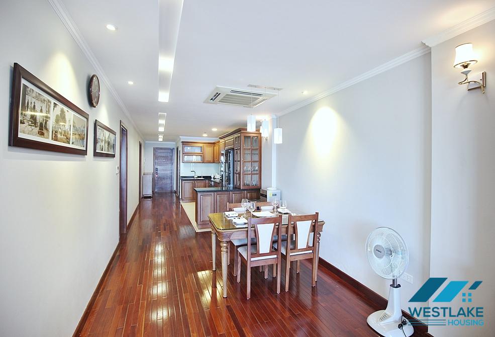 A beautiful lake view 2 bedroom apartment for rent in Xuan Dieu, Tay Ho