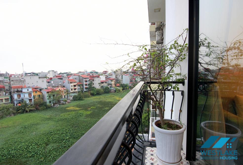 A nicely elegant 2 bedroom  apartment for rent in Xuan Dieu, Tay Ho