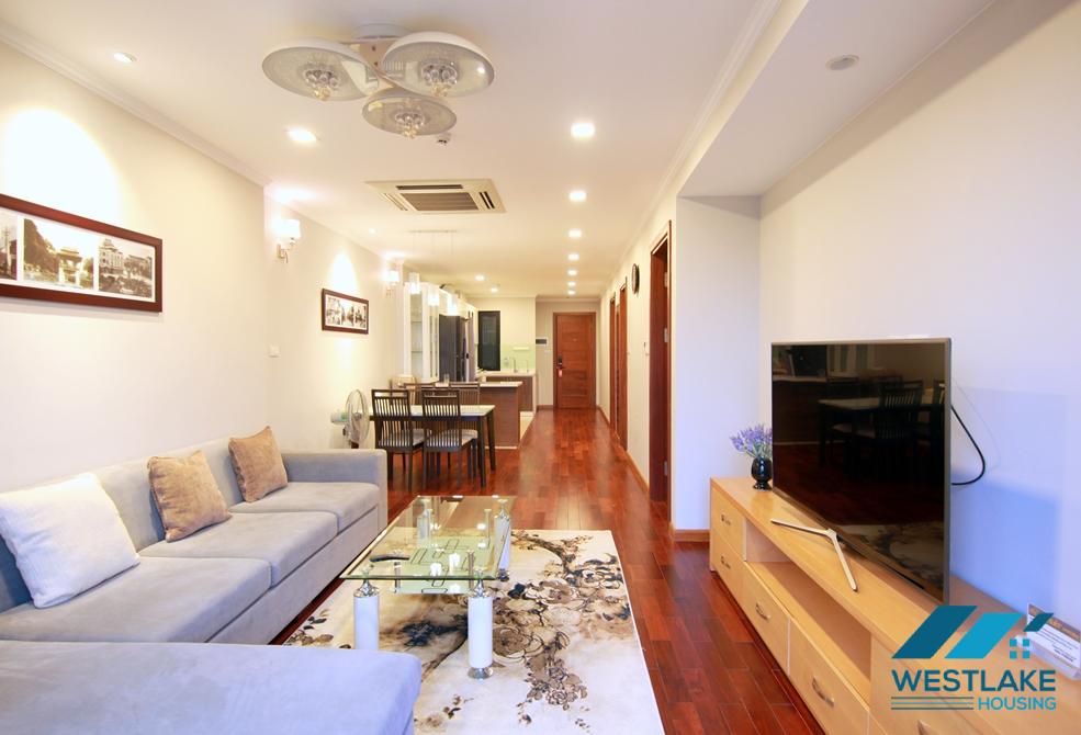 A nicely elegant 2 bedroom  apartment for rent in Xuan Dieu, Tay Ho