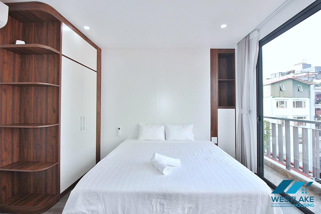 Brand new 2 bedroom apartment for rent in Xuan dieu, Tay ho