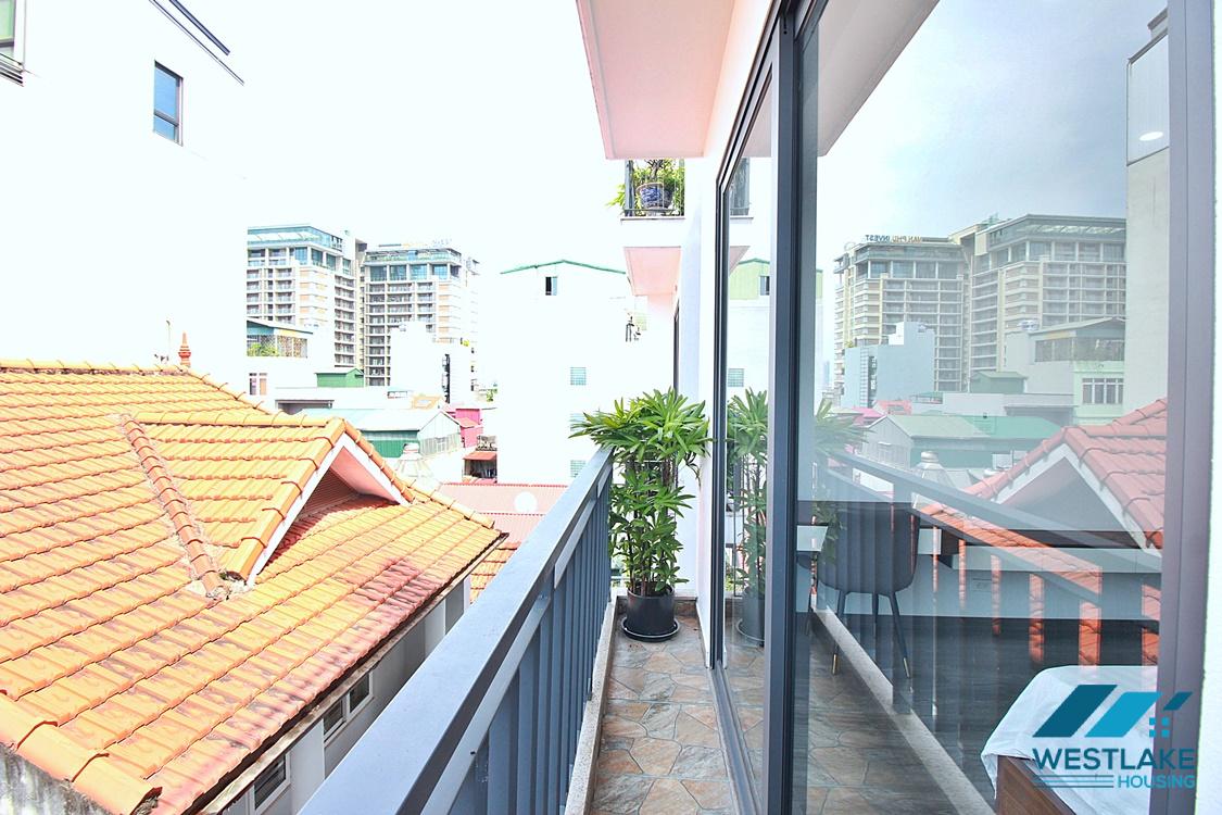 Brand new 2 bedroom apartment for rent in Xuan dieu, Tay ho