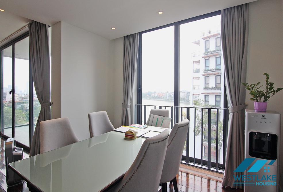 Luxurious and lake view three bedrooms apartment for rent in Tay Ho, Ha Noi