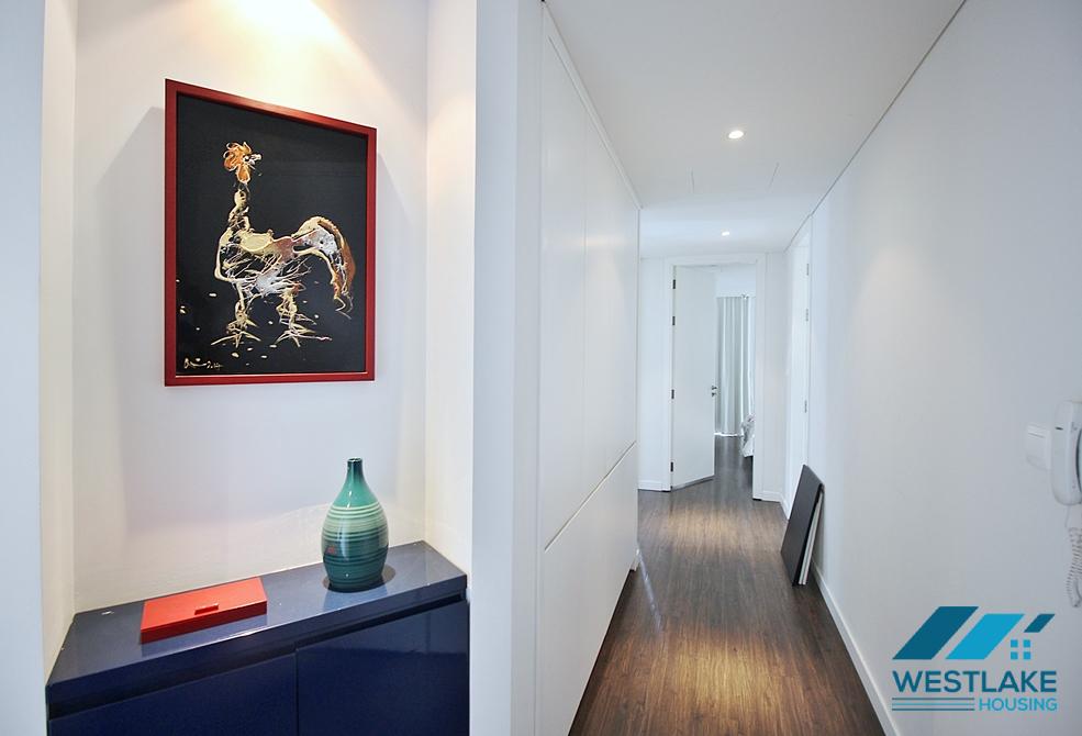 Morden three bedrooms apartment for rent in Xuan Dieu st, Tay Ho