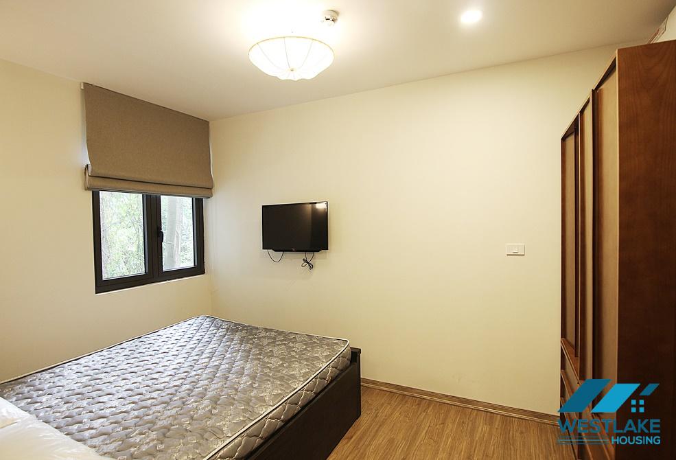 One bedroom apartment in 3rd floor for rent in Tay Ho.