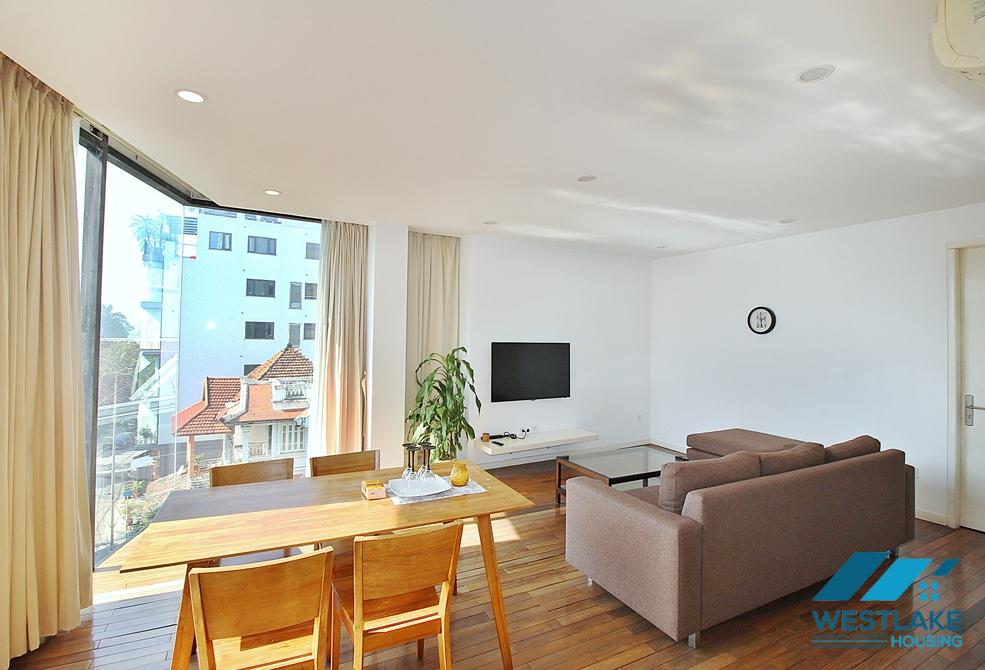 Spacious 1 bedroom apartment for rent in Tu Hoa st, Tay Ho