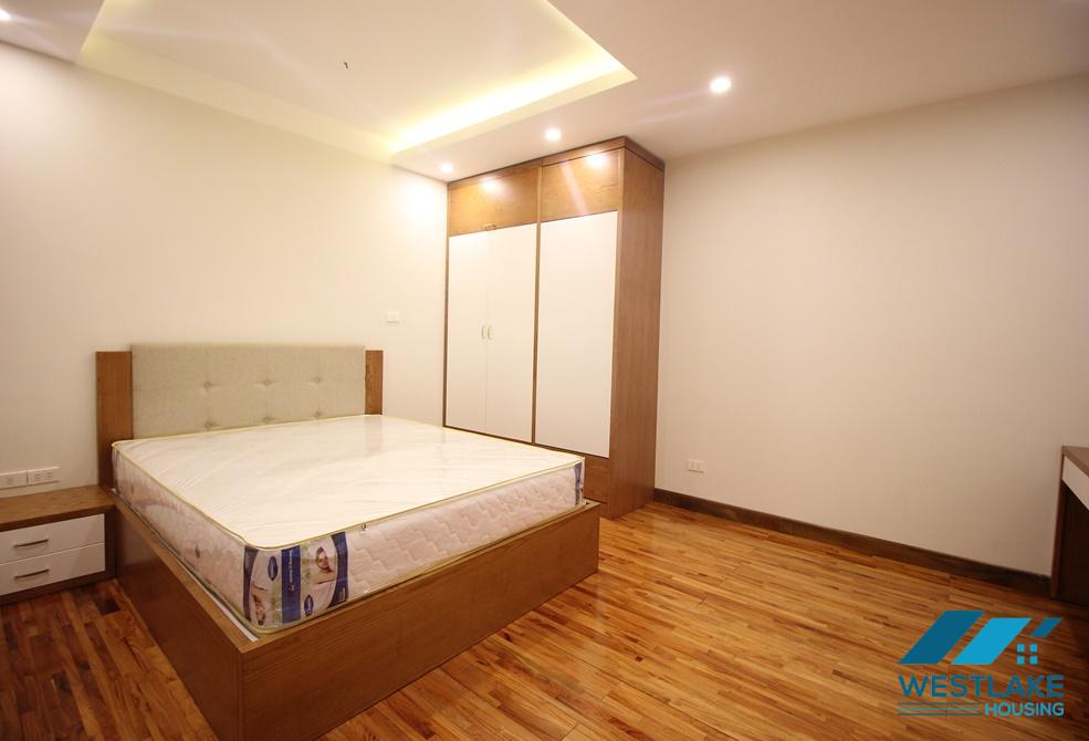 Three big bedrooms apartment for rent in Truc Bach, Ba Dinh