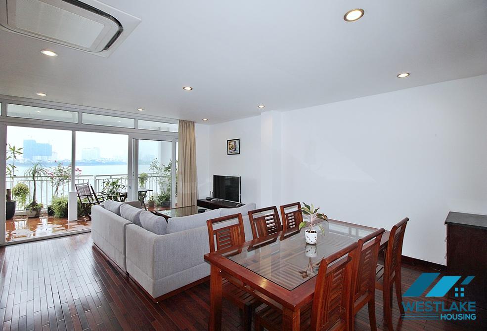 High-end and lake view 2 bedroms apartment for rent in Quang Khanh, Tay Ho