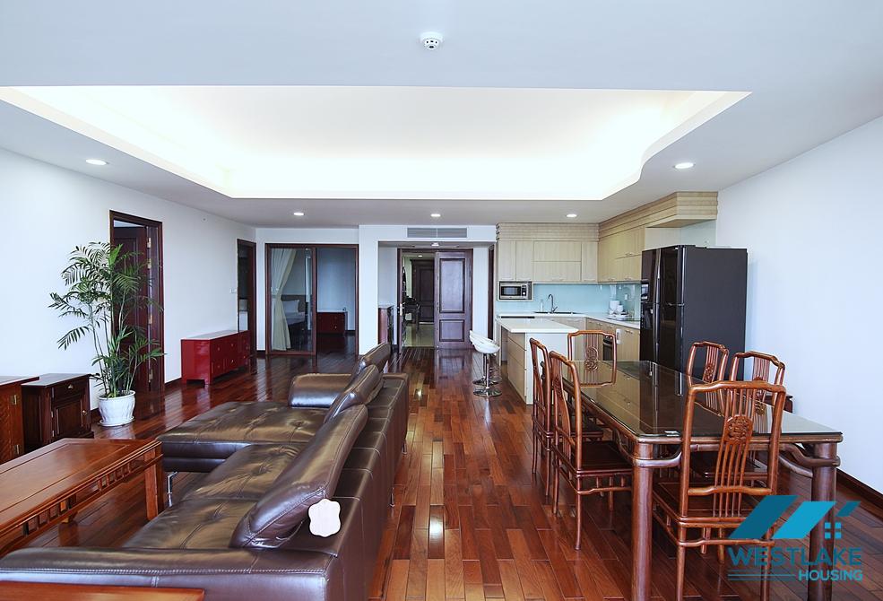 Lake view and spacious 4 bedrooms apartment for rent in Tay Ho, Ha Noi