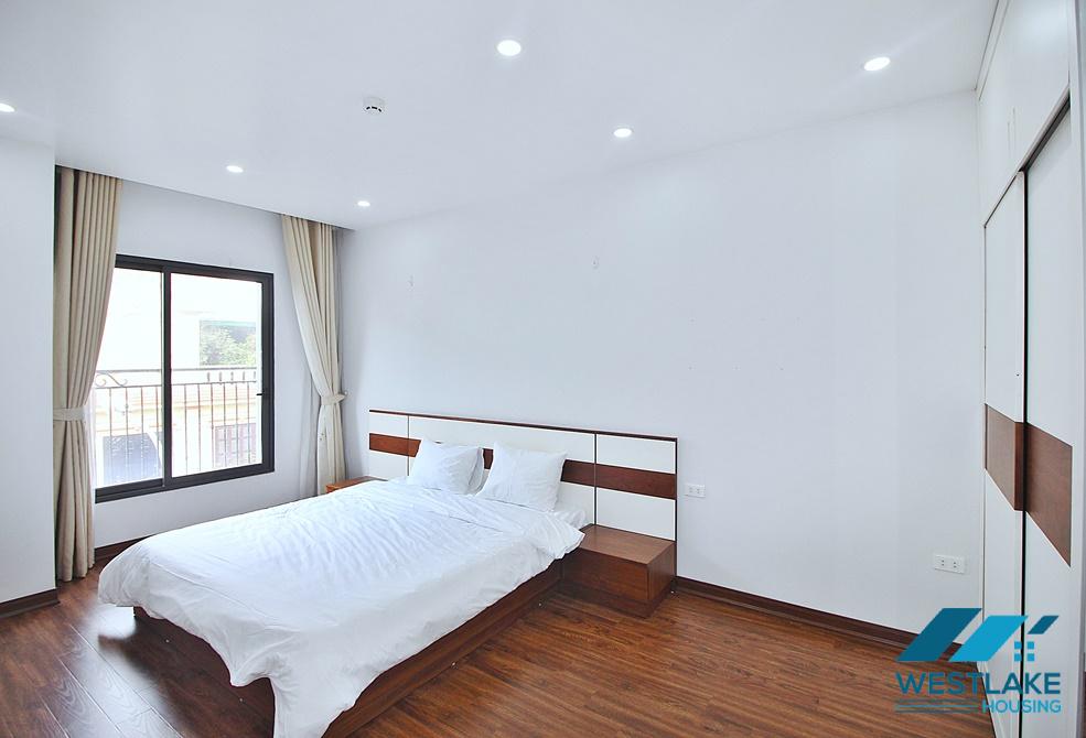 A spacious 3 bedroom apartment in Au co, Tay ho