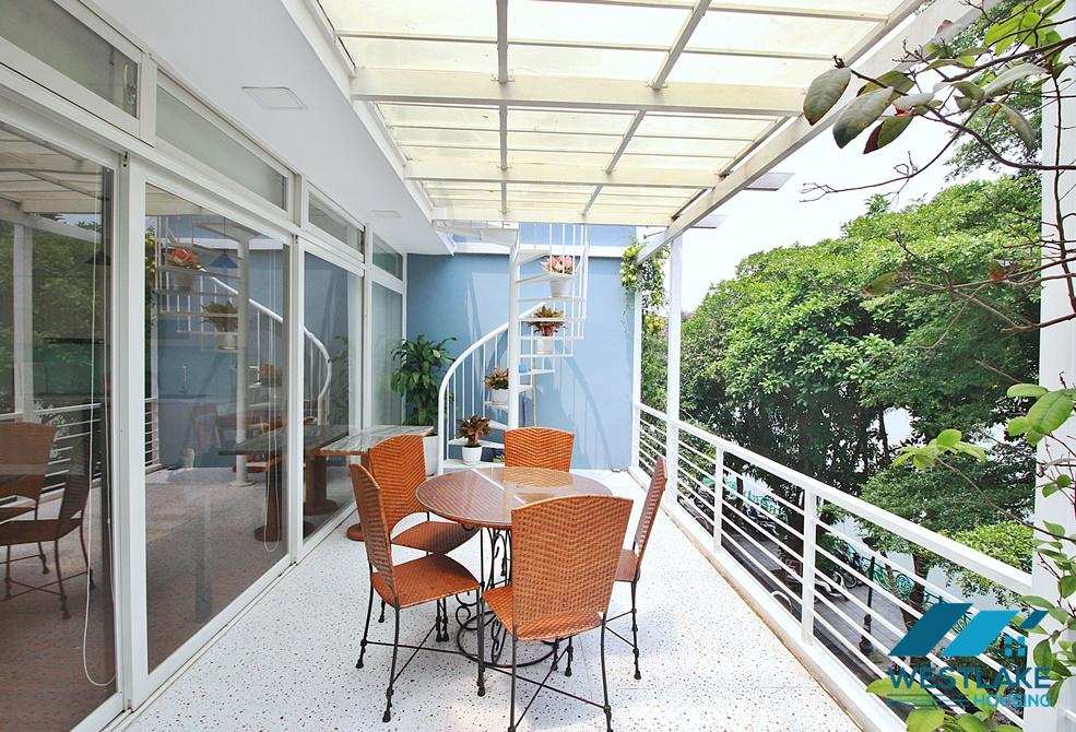 Green view - Apartment with big balcony for ren tin Tu Hoa st, Tay Ho