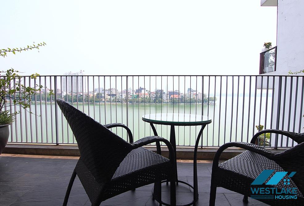 A lake view 2 bedroom apartment for rent in Quang An, Tay Ho