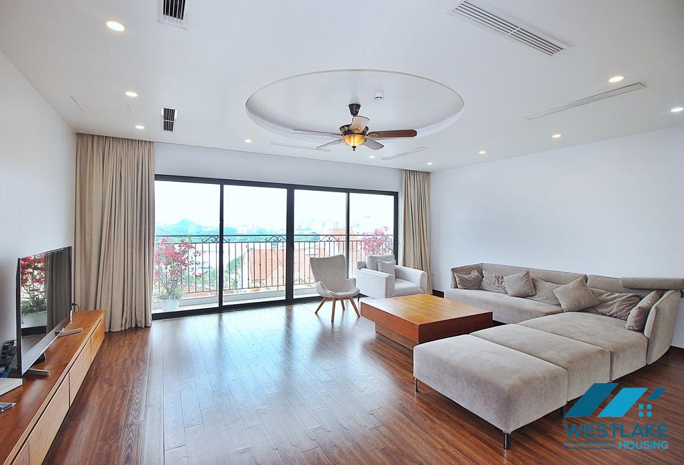 A duplex 3 bedroom apartment in Au co, Tay ho