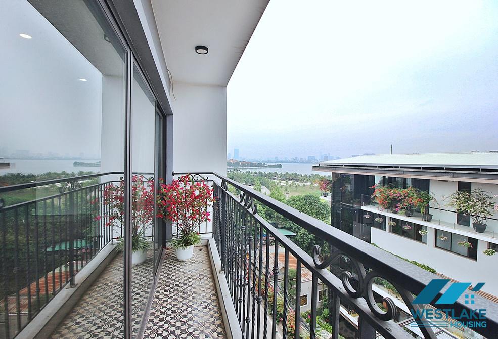 A duplex 3 bedroom apartment in Au co, Tay ho