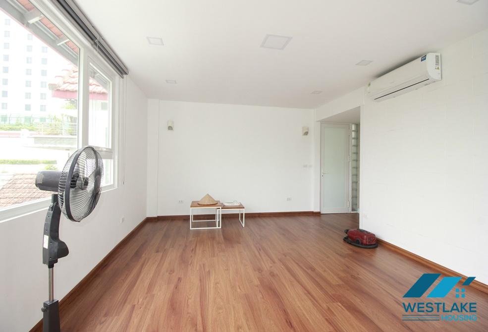 Top Floor - One bedroom apartment for rent in Tay Ho