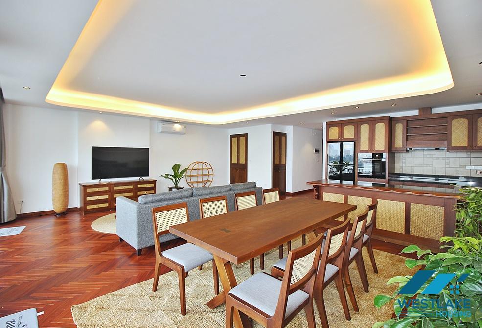 Beautiful lake view 3 bedroom apartment in Quang khanh, Tay ho