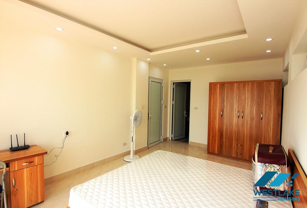 A bright and spacious 1 bedroom apartment in Au co, Tay ho