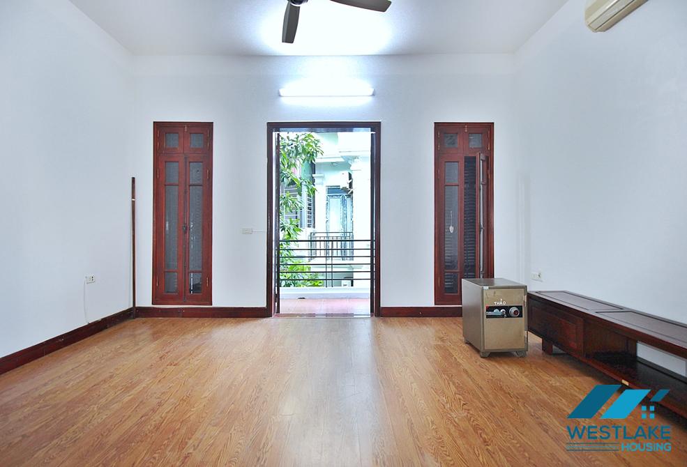 Renovated and bright 5 beds house for rent in Au Co st, Tay Ho